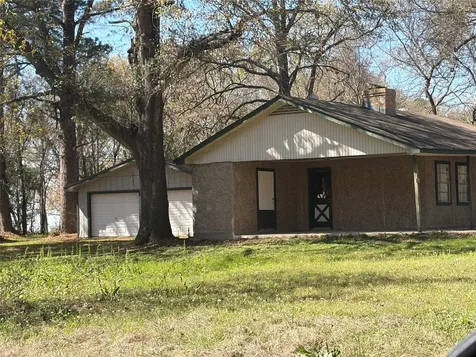 221 Yellowstone Livingston TX 77351
