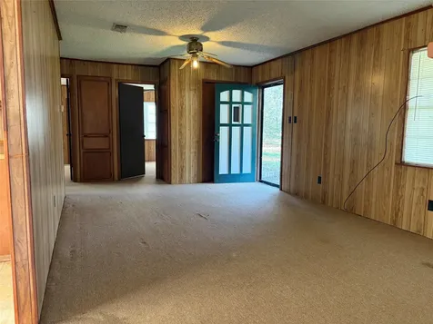 221 Yellowstone Livingston TX 77351