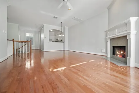 5106 Fairmont Street Houston TX 77005