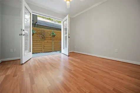 5106 Fairmont Street Houston TX 77005