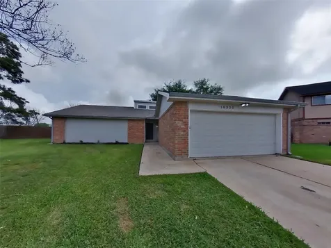 16307 Bird Dog Drive Houston TX 77489