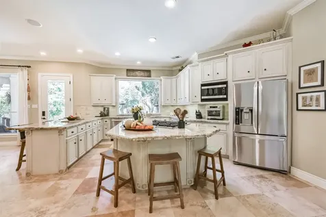 6215 Redwood Bridge Trail Houston TX 77345