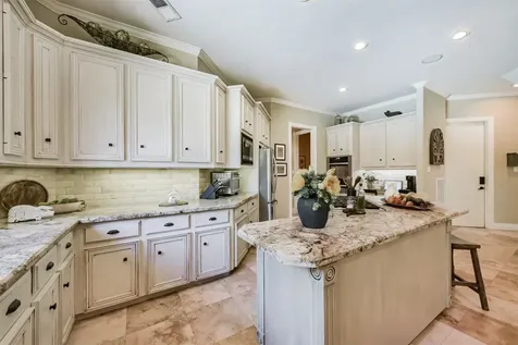 6215 Redwood Bridge Trail Houston TX 77345