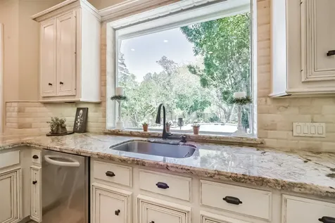 6215 Redwood Bridge Trail Houston TX 77345