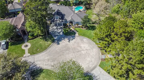 6215 Redwood Bridge Trail Houston TX 77345