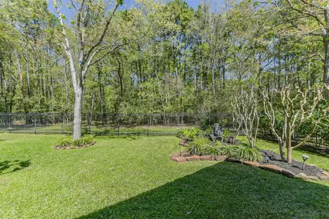 6215 Redwood Bridge Trail Houston TX 77345