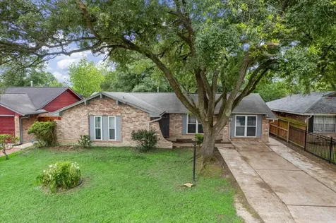 1935 Barnsley Lane Houston TX 77088