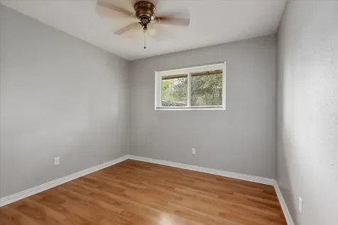 1935 Barnsley Lane Houston TX 77088
