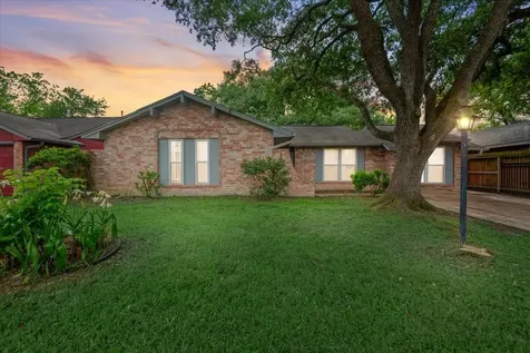 1935 Barnsley Lane Houston TX 77088