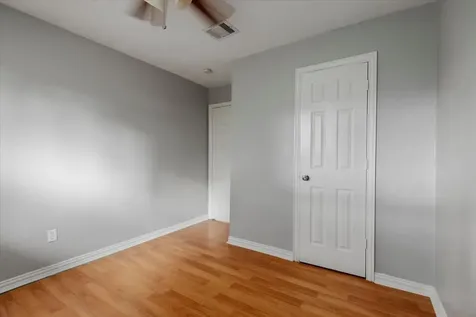 1935 Barnsley Lane Houston TX 77088
