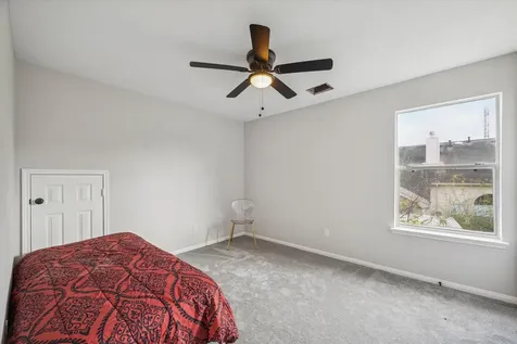 11306 Avon Place Houston TX 77066