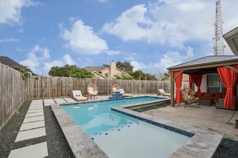 11306 Avon Place Houston TX 77066