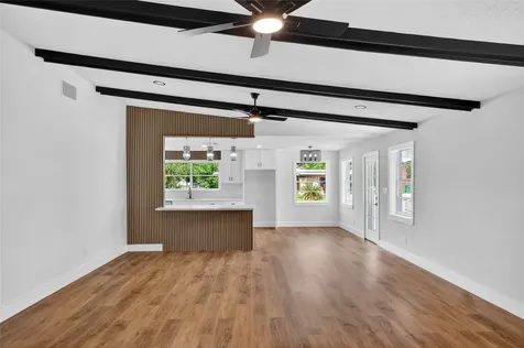 4820 Country Club View Baytown TX 77521