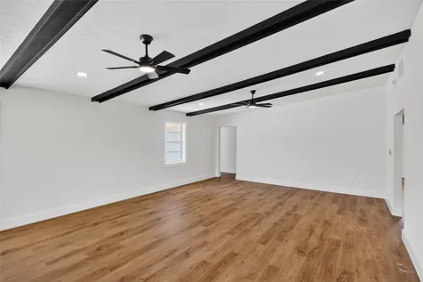 4820 Country Club View Baytown TX 77521