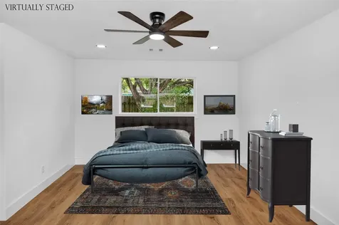 4820 Country Club View Baytown TX 77521