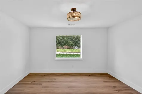 4820 Country Club View Baytown TX 77521