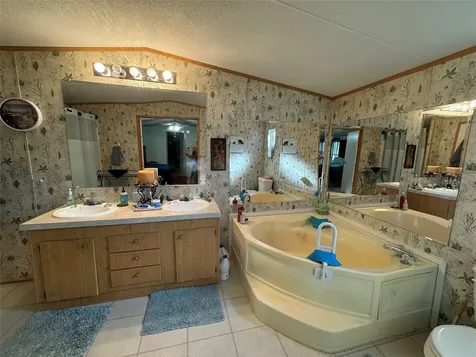 645 Deer Park Drive Brookeland TX 75931