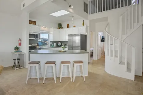 836 Eastview Crystal Beach TX 77650