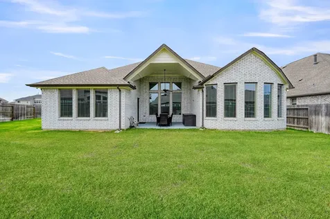 32335 Noble Creek Drive Conroe TX 77385