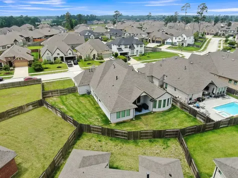 32335 Noble Creek Drive Conroe TX 77385