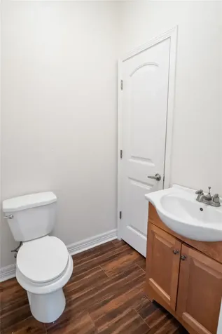 919 Mary Ann Crystal Beach TX 77650