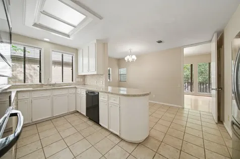 130 Sugarberry Circle Houston TX 77024