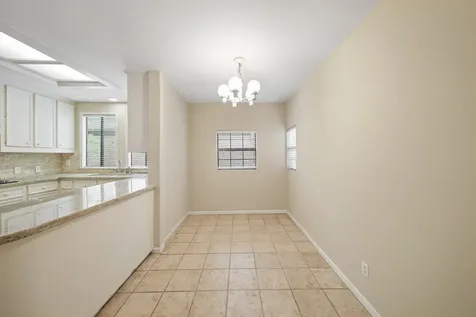 130 Sugarberry Circle Houston TX 77024