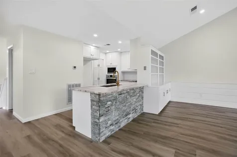 15207 Jamaica Drive Willis TX 77318