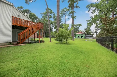 15207 Jamaica Drive Willis TX 77318