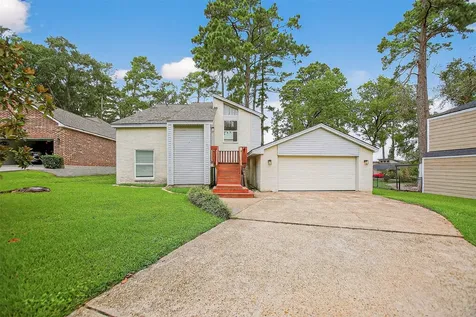 15207 Jamaica Drive Willis TX 77318