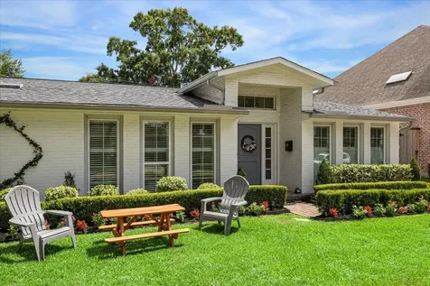 6249 Olympia Drive Houston TX 77057
