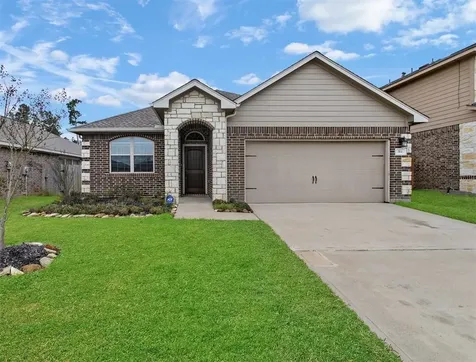 304 Country Crossing Circle Magnolia TX 77354
