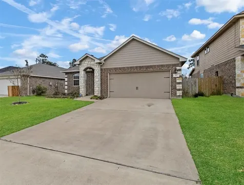 304 Country Crossing Circle Magnolia TX 77354