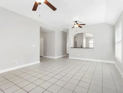304 Country Crossing Circle Magnolia TX 77354