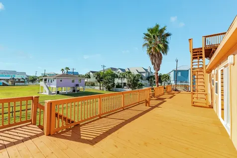 4120 Oleander Drive Galveston TX 77554