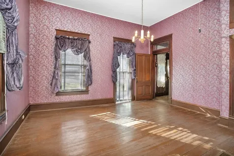 311 E Colorado Street La Grange TX 78945