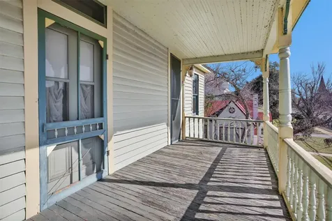 311 E Colorado Street La Grange TX 78945