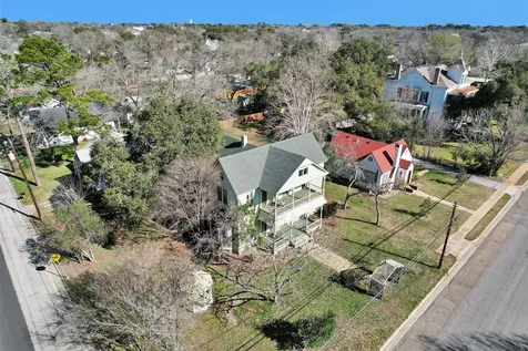 311 E Colorado Street La Grange TX 78945