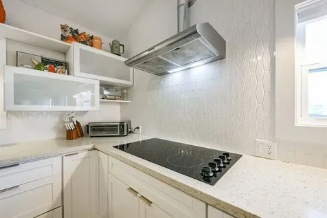 22112 Yoakum Drive Galveston TX 77554