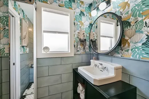22112 Yoakum Drive Galveston TX 77554
