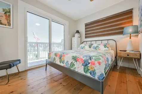 22112 Yoakum Drive Galveston TX 77554