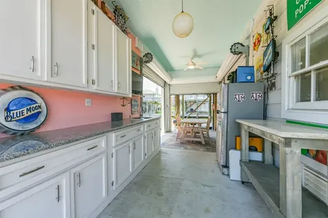 22112 Yoakum Drive Galveston TX 77554