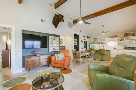 22112 Yoakum Drive Galveston TX 77554