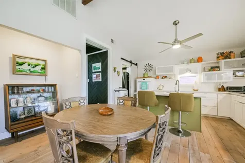22112 Yoakum Drive Galveston TX 77554