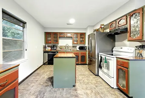71 White Oak Street Street Point Blank TX 77364