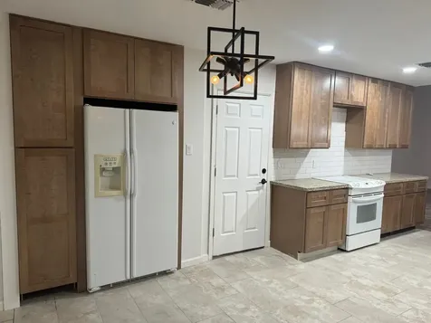 431 Evergreen Drive Huntsville TX 77340