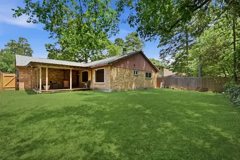 3008 Hunnington Drive Conroe TX 77303