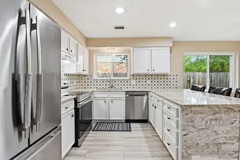 3008 Hunnington Drive Conroe TX 77303