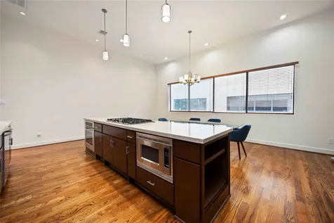 1730 Wentworth Street Houston TX 77004