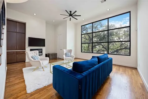 1730 Wentworth Street Houston TX 77004